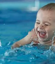 Actividades acuáticas para bebés