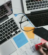 Elaboración de materiales de marketing y comunicación autoeditables
